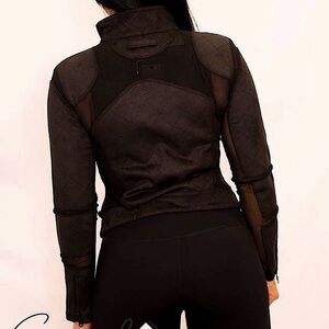 🆕🌿🖤ELITE ACTIVE WEAR: BLACK Suede Quilted Zip Up Jacket MEDIUM